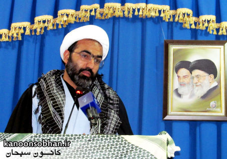 حجت الاسلام حسین رشیدیان:تشکیل مثلث دمشق ،تهران ومسکو پیامی شفاف به امریکا است./اگر می خواهیم به جیره بندی نرسیم ،درمصرف آب صرفه جویی کنیم