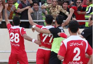 پرسپولیس پیروز دربی پایتخت شد/آغاز کار برانکو ایوانکویچ و پایان کار قلعه نویی/پرسپولیس 1 – استقلال 0