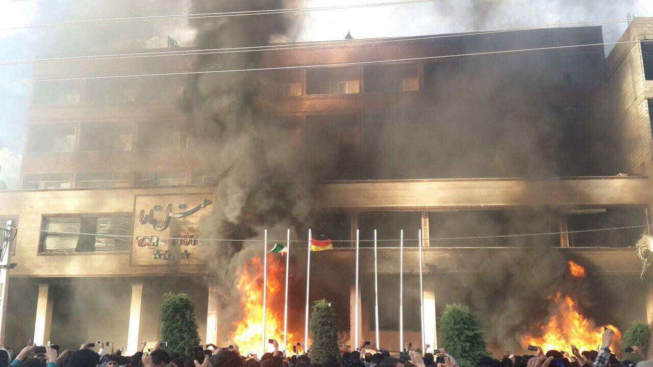 جزئیات و اخبار جدید حادثه مهاباد+عکس