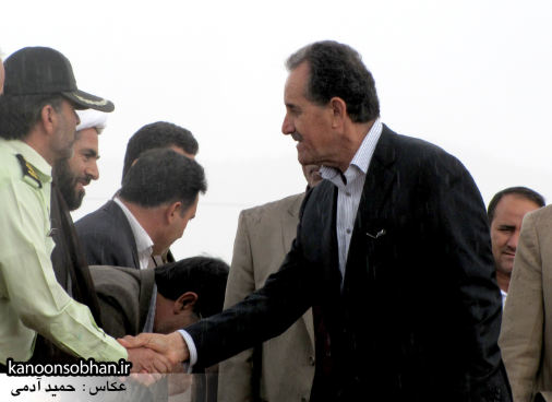 خَیِر کوهدشتی در ایلام مدرسه می سازد.
