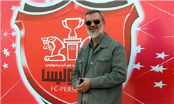 محمد رویانیان:هیچ خطری پرسپولیس را به کسر امتیاز یا سقوط تهدید نمی‌کند.