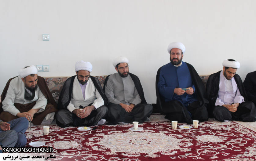 جلسه هماهنگی ستاد آیت الله نیازی در کوهدشت برگزار شد.+عکس