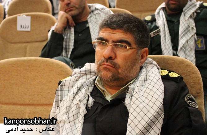 سرهنگ عبدی: چهار دستگاه سواری با بیش از 48 میلیون خلافی در کوهدشت توقیف  شد.