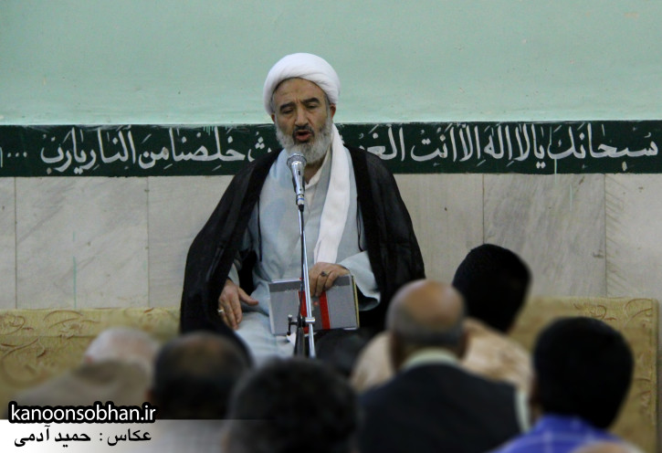 واکنش امام جمعه کوهدشت به سفر فائزه هاشمی به خرم آباد لرستان/ افراد جنجالی ،قانون شکن و فتنه گر درلرستان چه می کنند؟! / قطعا حزب الله  و افراد انقلابی ساکت نمی نشینند.