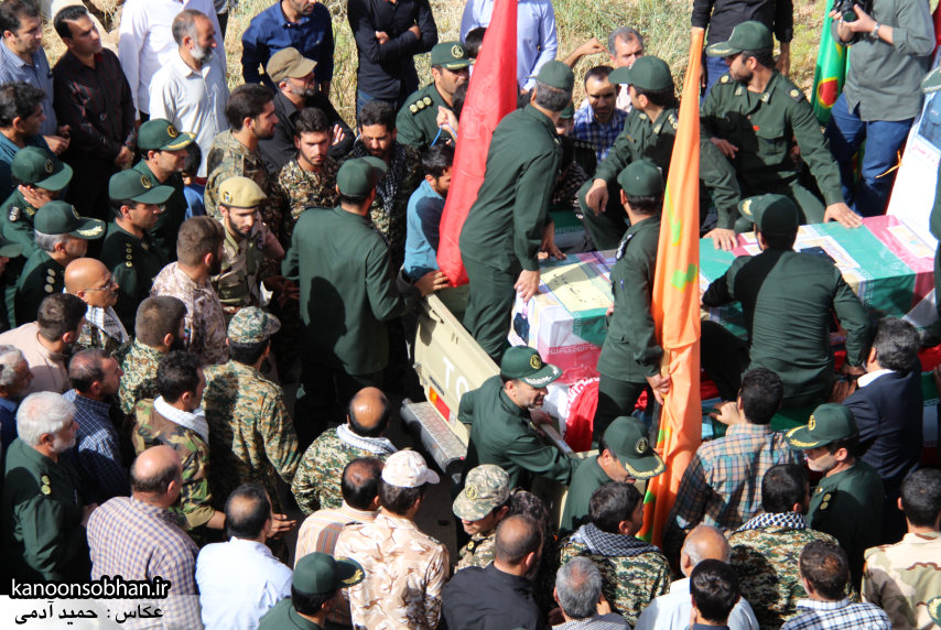 تصاویر تشییع و تدفین شهید والامقام «حاج قدرت الله عبدیان» در کوهدشت /سری اول