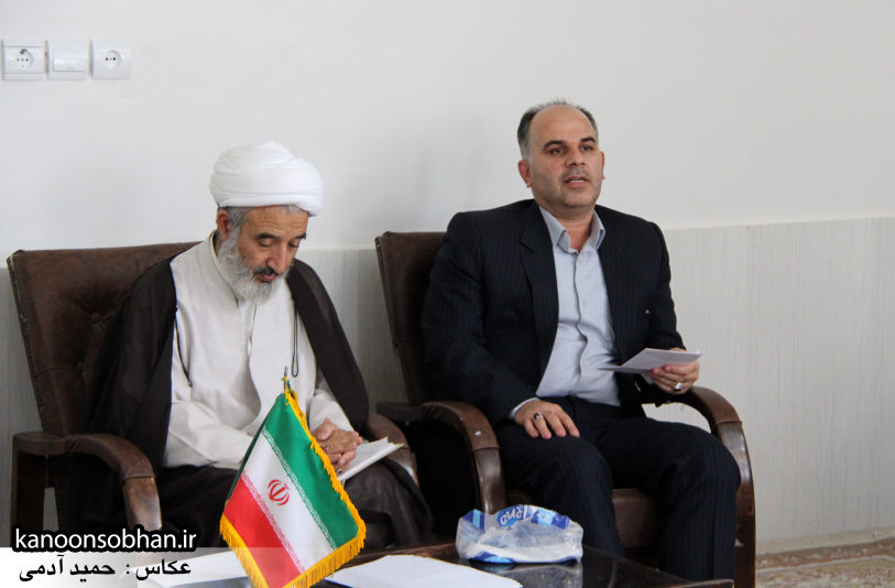 تصاویر دیدار کارکنان دستگاه قضا کوهدشت با امام جمعه شهرستان