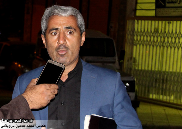 ساخت اولین برج پرچم کوهدشت در چهار راه الله اکبر + تصاویر