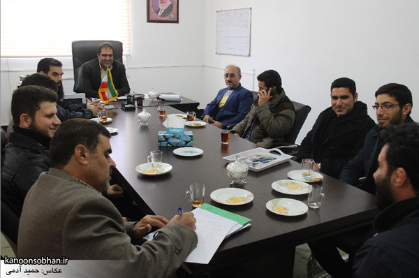 تصاویر دیدار هیئت ووشو شهرستان کوهدشت با رشیدیان رئیس اداره ورزش و جوانان شهرستان