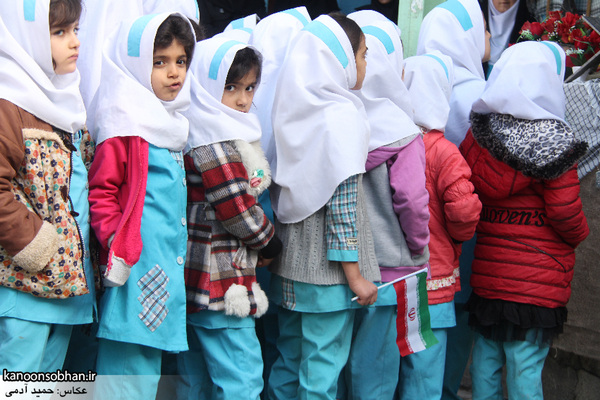 تصاویر جشن انقلاب اسلامی مدرسه بهشت کودک کوهدشت