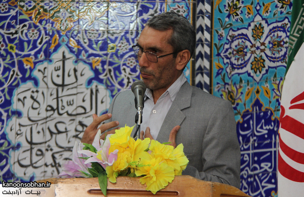 دکتر دهقانی: بخش کشاورزی کوهدشت سرشار از استعداد است/ به کارگیری مستقیم تعداد زیادی از جوانان با عملیاتی شدن پروژه گلخانه ای کوهدشت