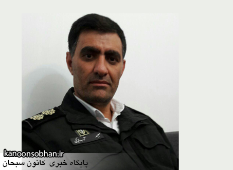 سرهنگ آبباریکی:سوارکردن مسافر داخل صندوق عقب وسیله نقلیه ممنوع است./توصیه به پرهیز از خطر و آرامش در سفر