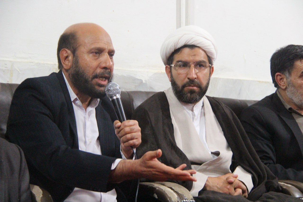 تصاویر جلسه اتحاد اصول گرایان در ستاد مرکزی آیت الله رئیسی در کوهدشت