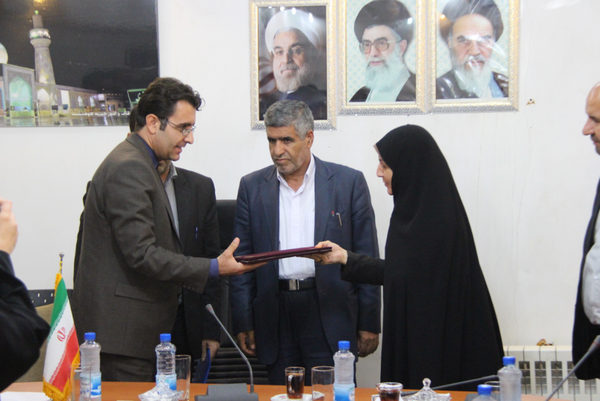 آرمان منصوری بخشدار مرکزی کوهدشت شد.