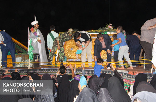 تصاویر مراسم استقبال از درب حرمین عسکرین(ع) در کوهدشت