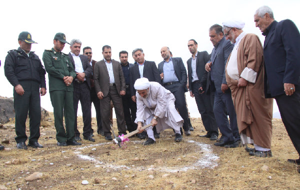 تصاویر کلنگ زنی پروژه باغ 57 هکتاری درب گنبد
