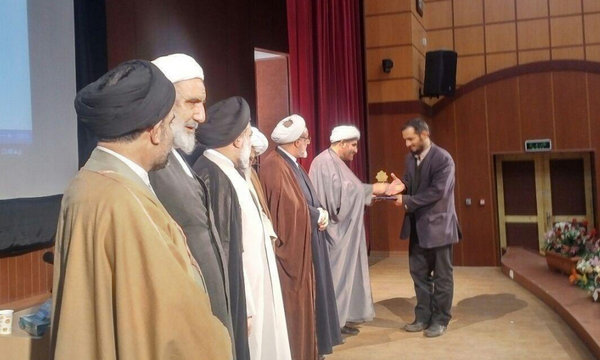 تصاویر اختتامیه جشنواره علامه حلی در خرم آباد لرستان