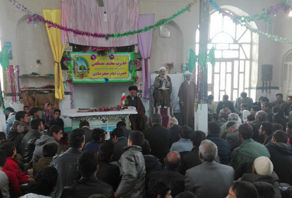 تصاویر مراسم جشن میلاد پیامبر اکرم (ص) و امام جعفر صادق(ع) در روستای تکیه اولاد قباد
