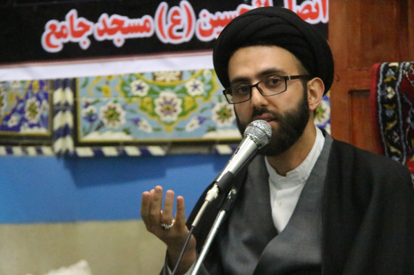 تصاویر شب اول مراسم فاطمیه دوم  هیئت انصار الحسین(ع) مسجد جامع با سخنرانی حجت الاسلام منتظرین از قم