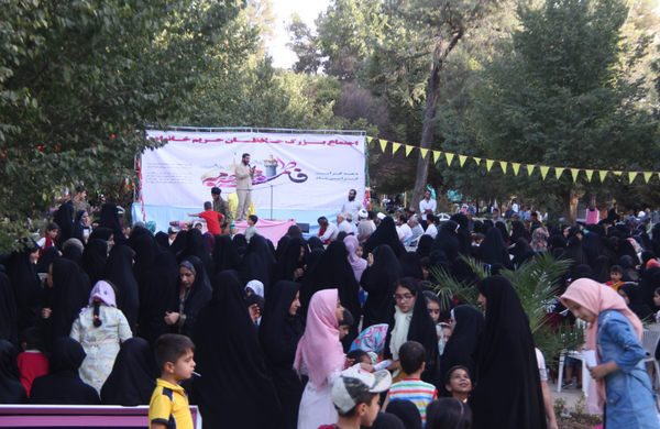 برگزاری اجتماع بزرگ حافظان حریم خانواده در کوهدشت+تصاویر