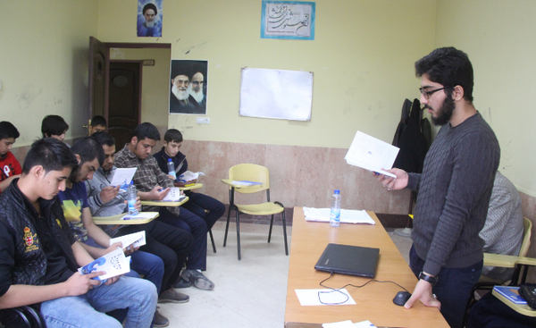 تصاویر برگزاری کارگاه آموزش نویسندگی در کوهدشت