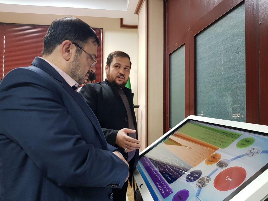 فیروزآبادی: مرکز ملی فضای مجازی از نهضت تولید محتوا در سازمان فضای مجازی بسیج حمایت می‌کند/بصیری: استعدادهای ناب حوزه فضای مجازی در این رویداد شناسایی می‌شوند