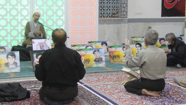تصاویر شب‌زنده‌داری«لیله القدر» در کوهدشت