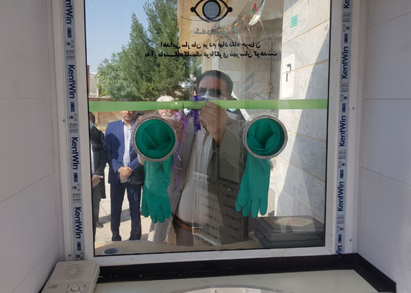آئین رونمایی اولین اتاقک تست کرونا کشور در کوهدشت برگزار شد+تصاویر