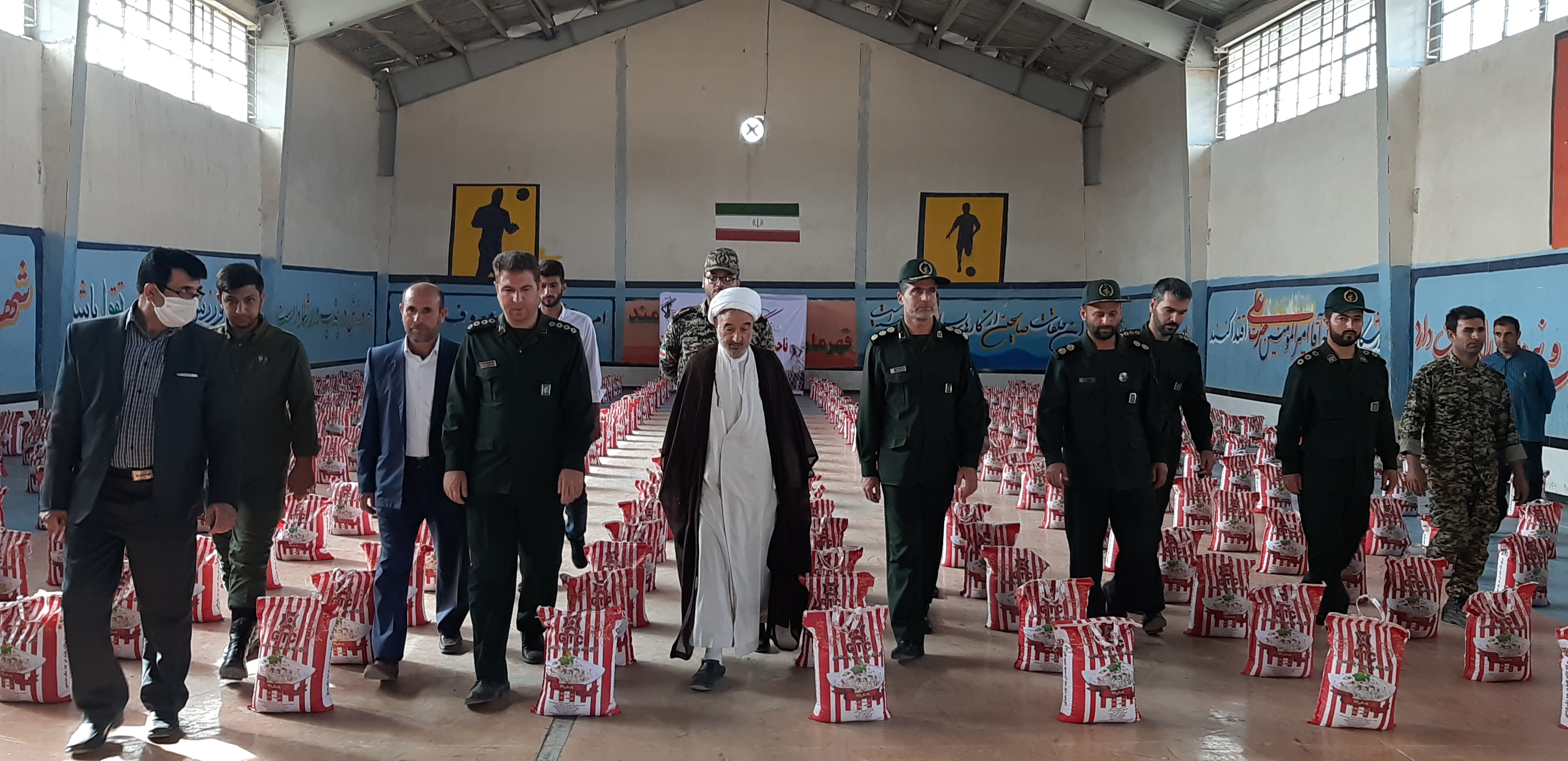 گزارش تصویری مرحله سوم کمک مومنانه در کوهدشت