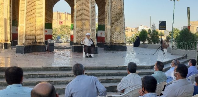 عاشورا رمز حیات و بقاء دین است