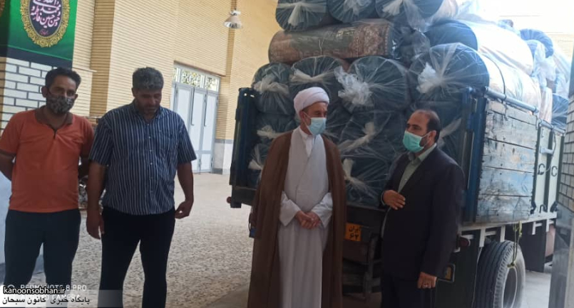 اهدای 1200 متر فرش توسط خیرنیک اندیش «حاج اسماعیل دوستی» به مسجد صاحب الزمان(عج) کوهدشت
