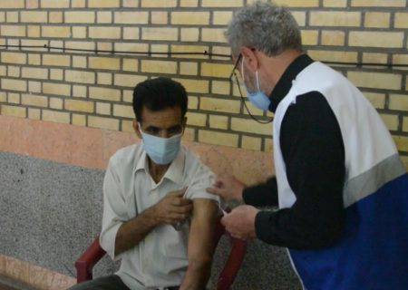 پایگاه واکسیناسیون «شهید حاج قاسم سلیمانی» در کوهدشت راه‌اندازی شد