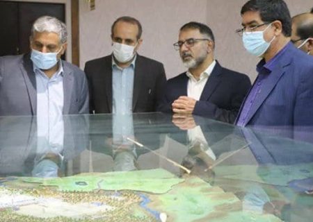 پاشنه آشیل مدیریت خادمی بیخ گوش زیویار