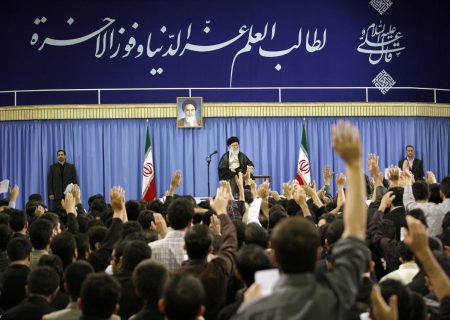 جملات طلایی از رهبر معظم انقلاب درباره دانشجو