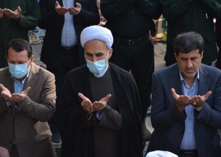 حضور دکتر ستاری در اقامه نماز عید فطر شهرستان کوهدشت