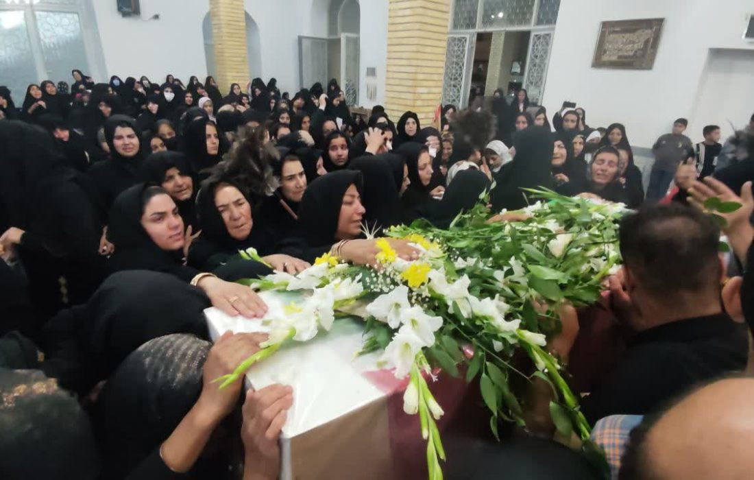 مراسم شبی با شهدا در کوهدشت برگزار شد
