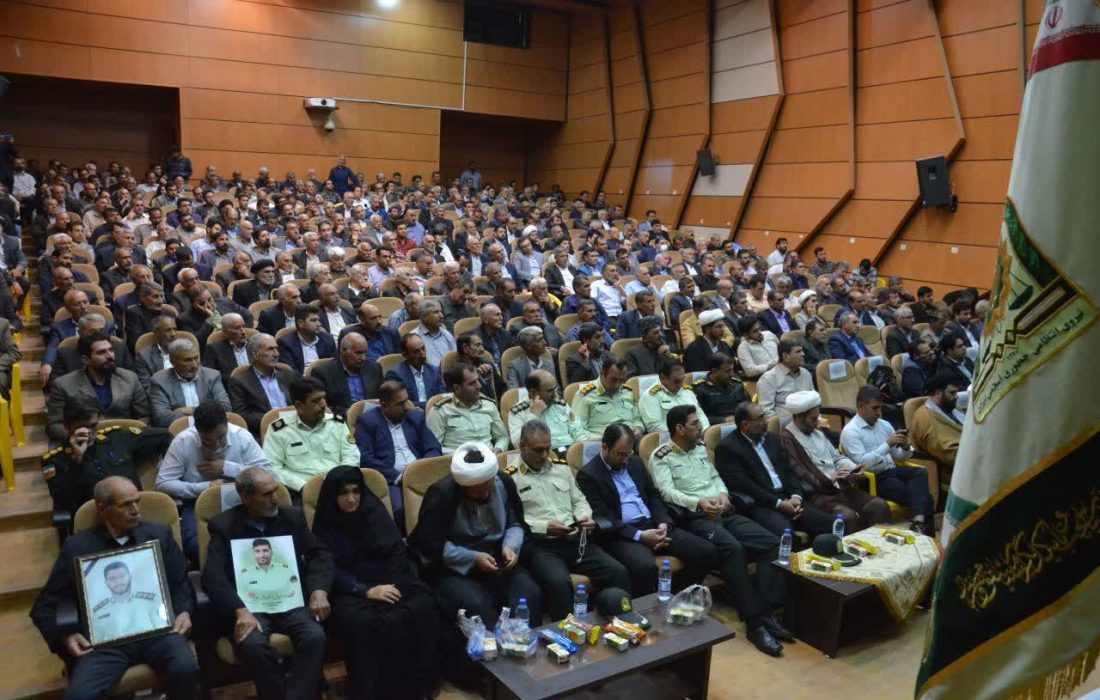 همایش معتمدین و متنفذین طرح امنیت محله محور در کوهدشت برگزار شد