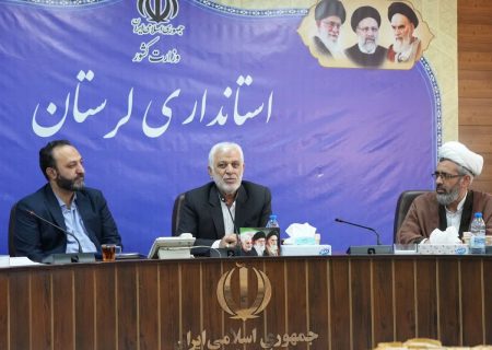 نگاه به اقشار کم بضاعت در راستای خودکفایی و خود اکتفایی باشد