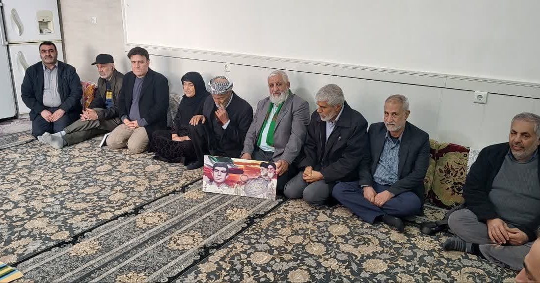 دیدار سردار مکی یازع با خانواده‌های شهدای چنگوله