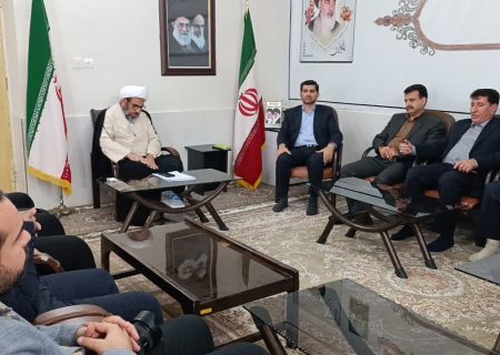 فرماندار جدید کوهدشت با امام جمعه شهرستان دیدار کرد