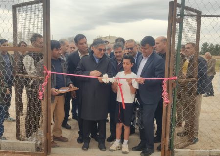 زمین تنیس خاکی مجموعه ورزشی آزادی کوهدشت افتتاح شد