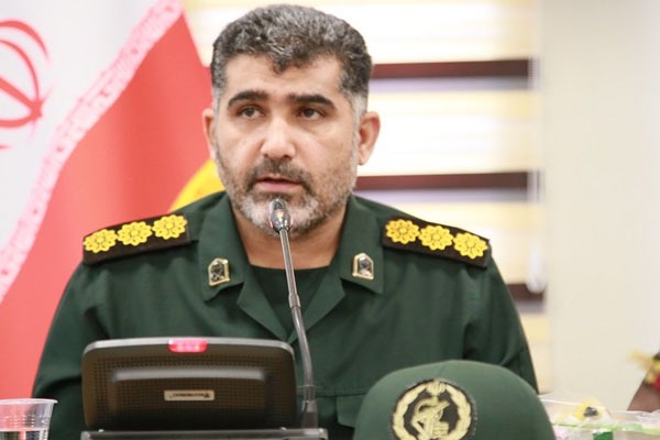 فرهنگ ایثار با حضور پیشکسوتان زنده است
