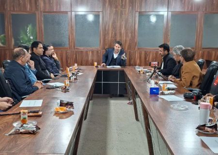 مردم حق دارند شادی کنند، اما در چارچوب قانون