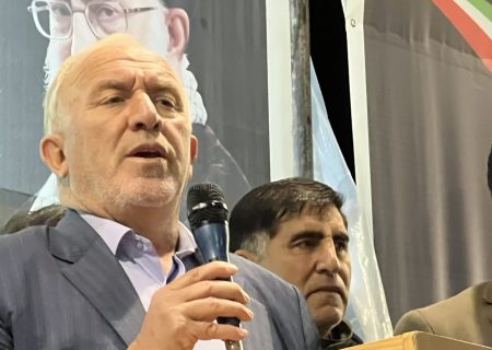 حضور گسترده مردم، دشمن را به زانو درآورد