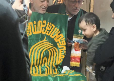 بیماران کوهدشتی زیر سایه‌ پرچم رضوی آرام شدند