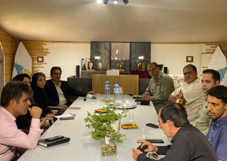 بازدید از شهرک صنعتی کوهدشت برای تسریع در بهسازی