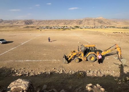 احداث زمین چمن مصنوعی در روستای چقاپیت علیا